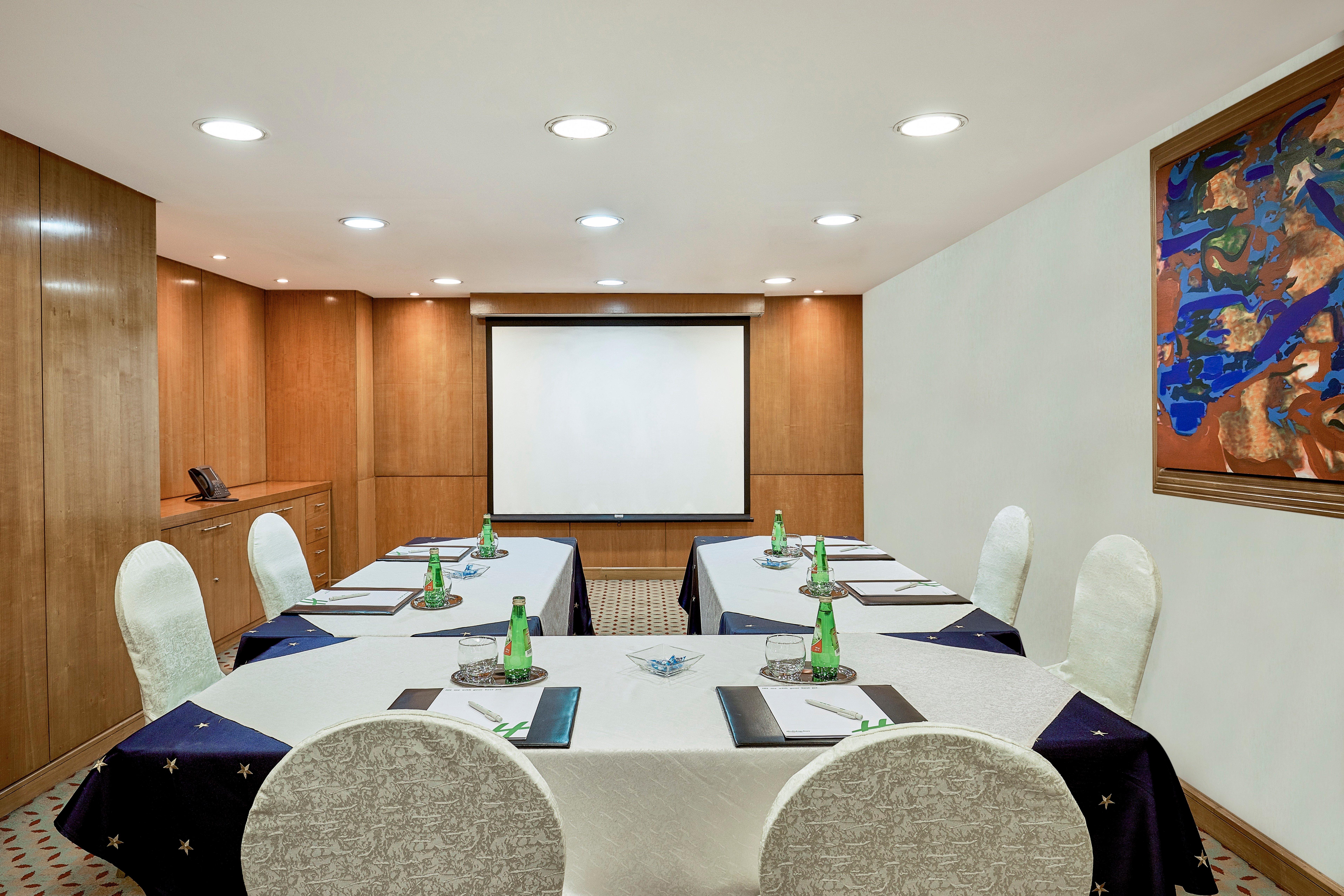 Hotel Citystars By Ihg Cairo
